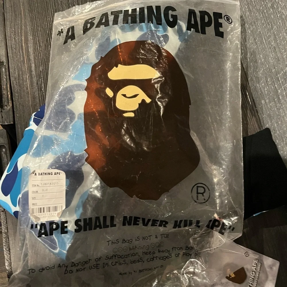 NWT Bape A Bathing Ape ABC Camo Pocket Fleece Scarf Blue